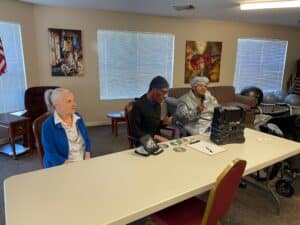 Assisted Living Caseyville IL: Let’s Sing Karaoke