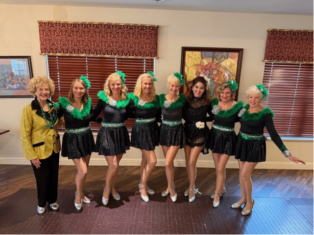 The St. Louis Strutters light up Knollwood Retirement
