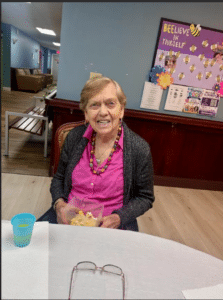 Thankful Thursday Movie & Popcorn Fun at Knollwood